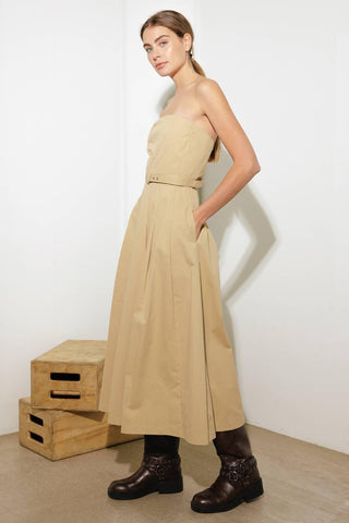 TAKING COMPLIMENTS WOVEN MIDI DRESS - Glamourous Grace