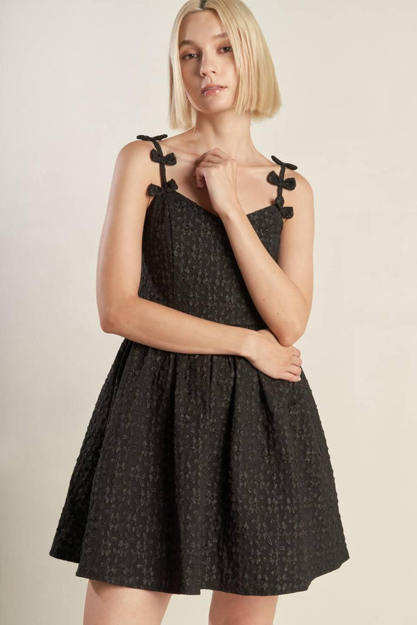 COVETED SWEETNESS WOVEN LACE MIDI DRESS - Glamourous Grace
