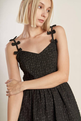 COVETED SWEETNESS WOVEN LACE MIDI DRESS - Glamourous Grace