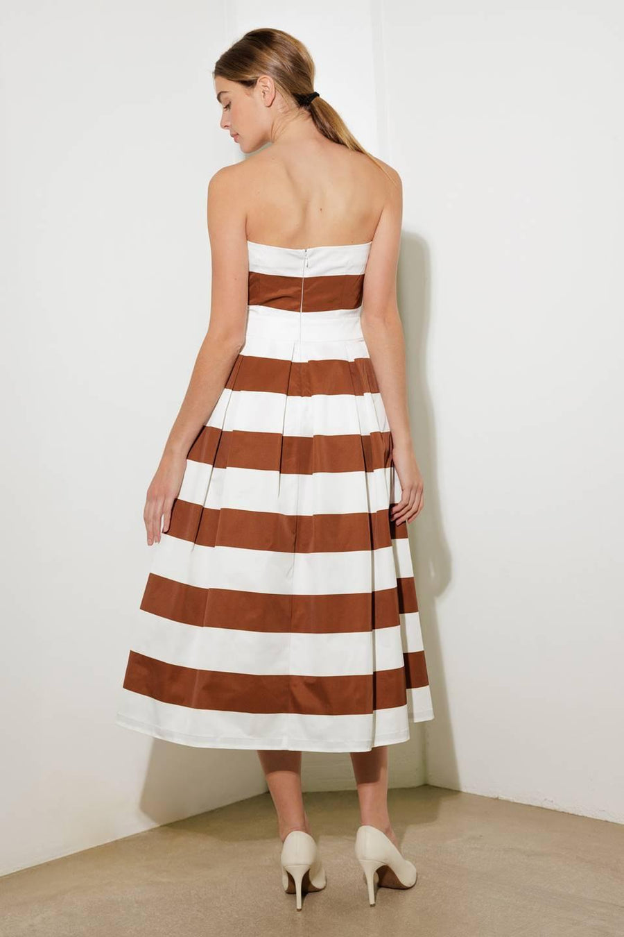 EVERYDAY HUSTLE RUST WOVEN MIDI DRESS - Glamourous Grace