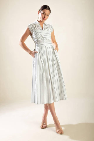 INCREDIBLY SENSATIONAL WOVEN MIDI DRESS - Glamourous Grace