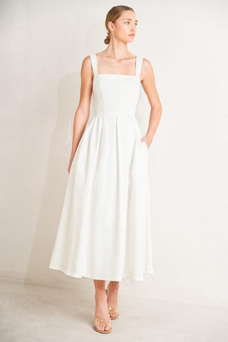SERENE CHARM WOVEN MIDI DRESS - Glamourous Grace
