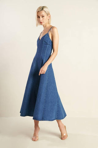 ROSEWOOD ROMANCE DENIM MIDI DRESS - Glamourous Grace