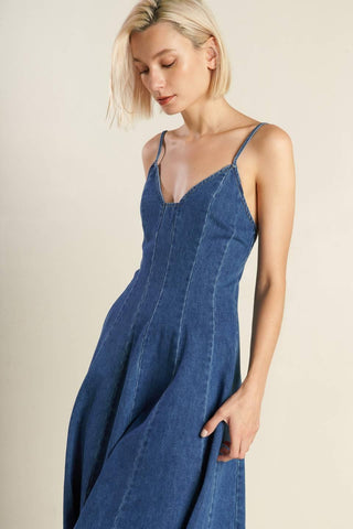 ROSEWOOD ROMANCE DENIM MIDI DRESS - Glamourous Grace
