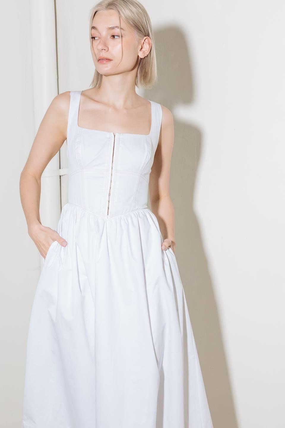 CATCH THE SUN IN WHITE  WOVEN MIDI DRESS - Glamourous Grace