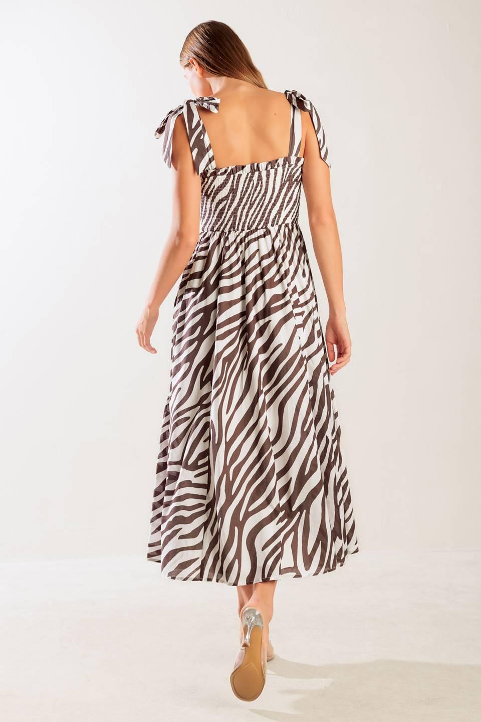 DANCING WITH THE WOVEN MIDI DRESS - Glamourous Grace