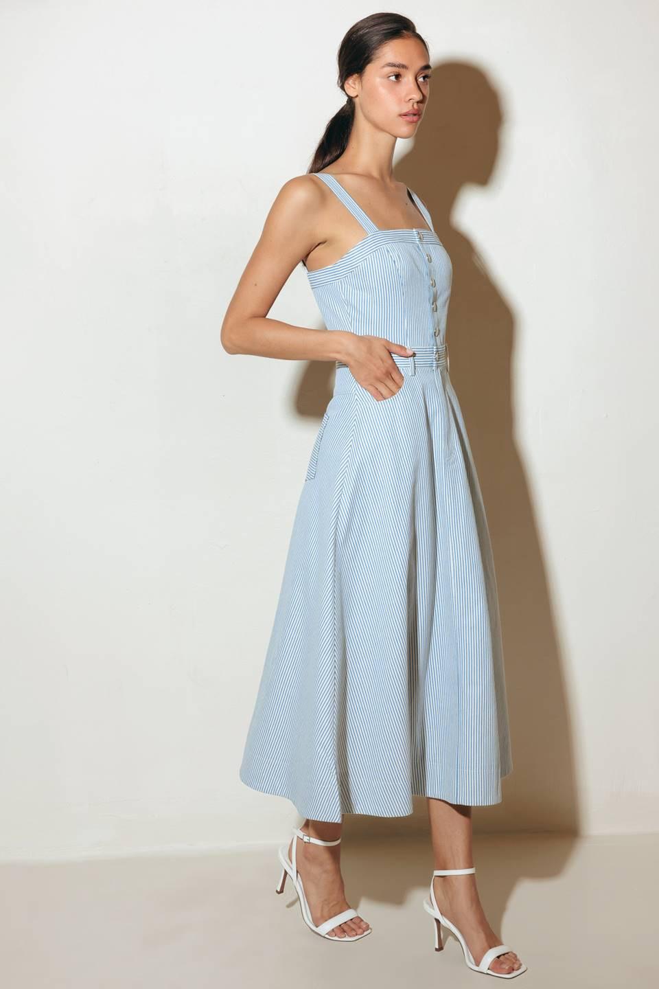 CAREFREE DAISY WOVEN MIDI DRESS - Glamourous Grace