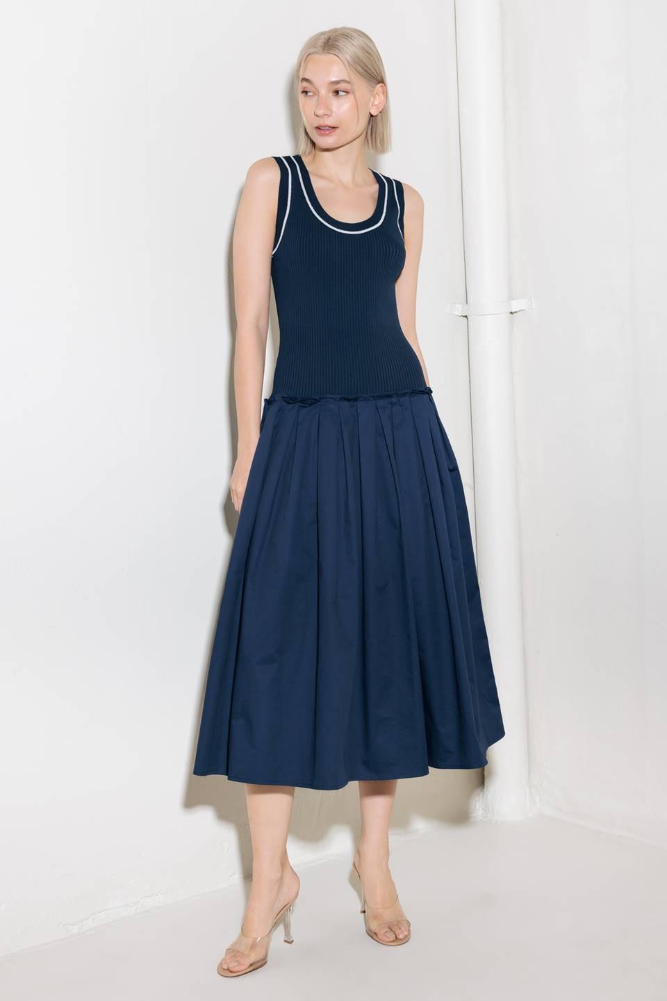 CELEBRATE EVERYDAY NAVY DRESS - Glamourous Grace