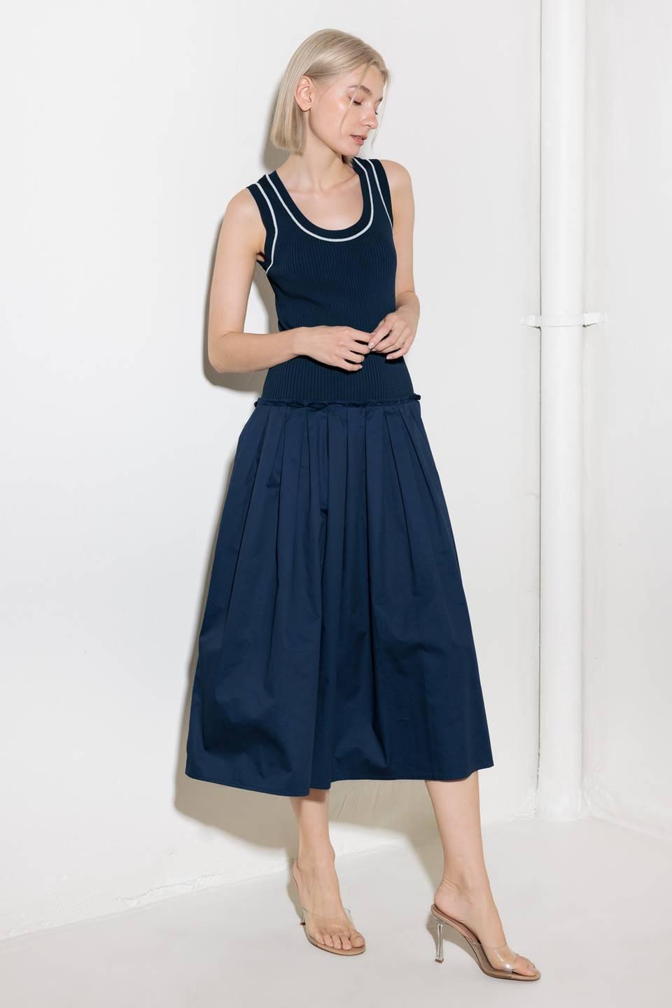 CELEBRATE EVERYDAY NAVY DRESS - Glamourous Grace