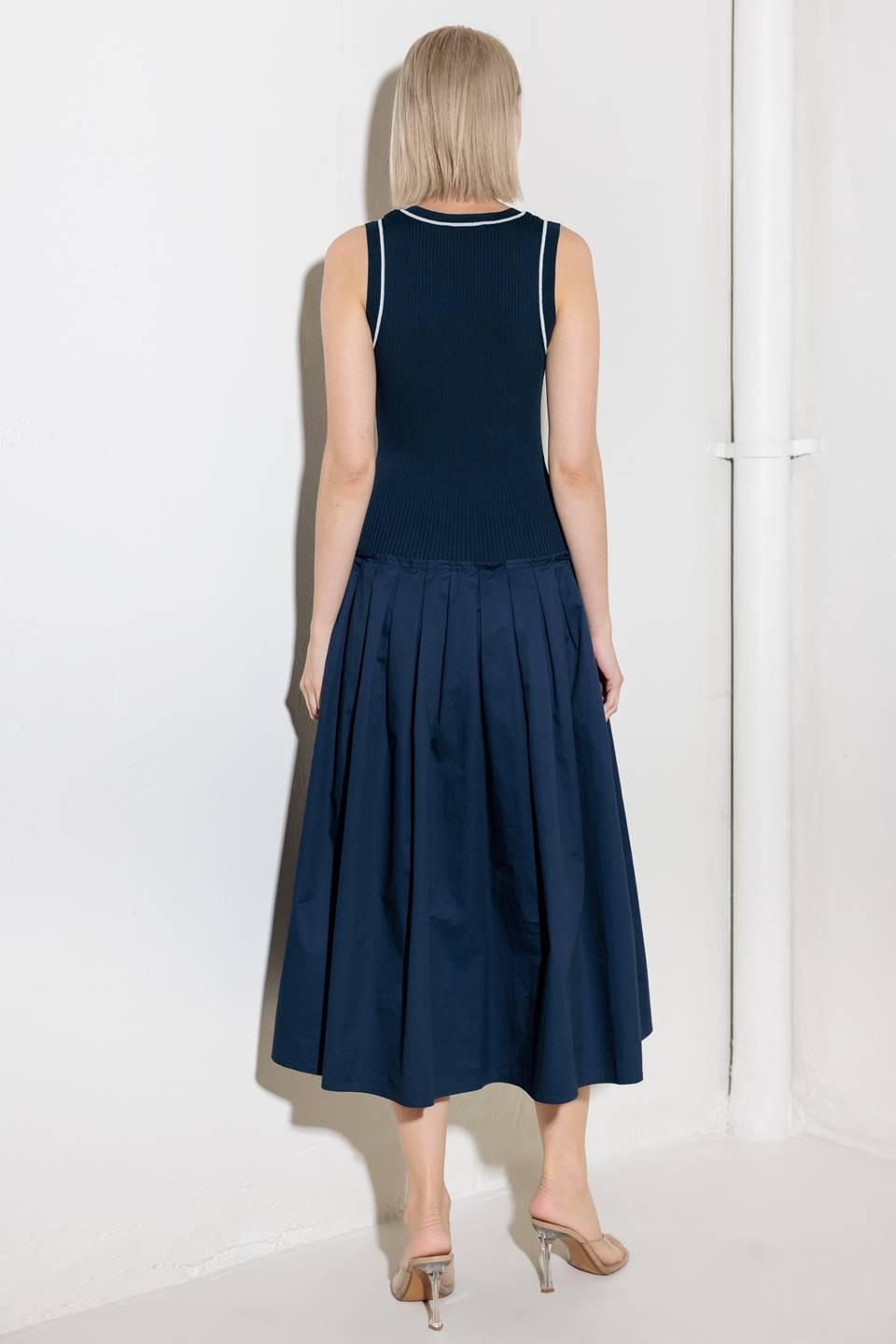 CELEBRATE EVERYDAY NAVY DRESS - Glamourous Grace