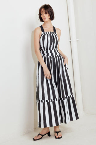 LUXE LINEAR STRIPED WOVEN MIDI DRESS - Glamourous Grace
