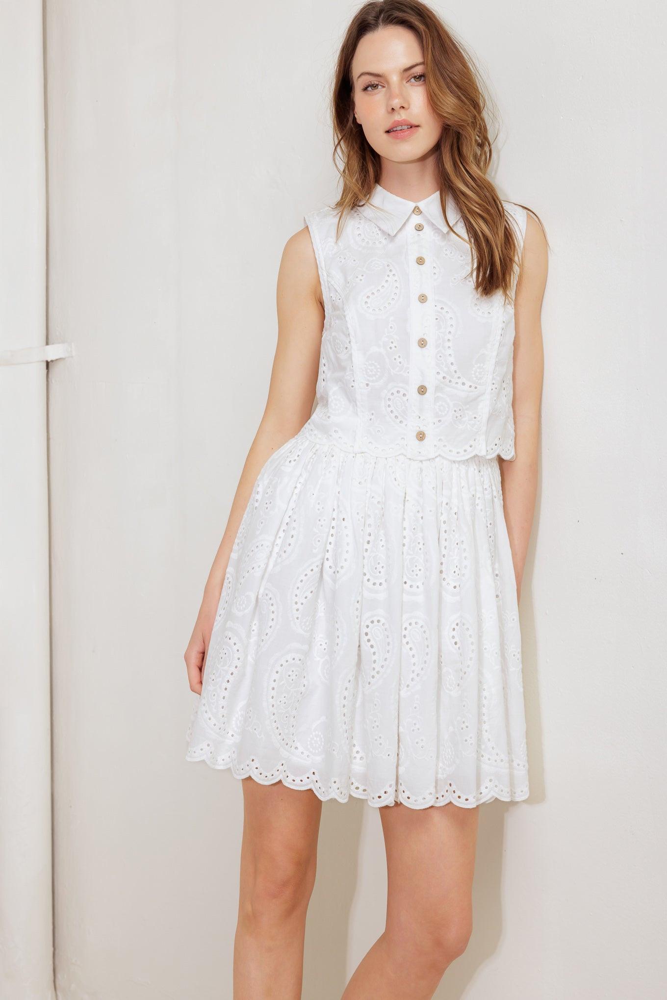 LEAF KISS WHITE WOVEN EYELET MINI DRESS - Glamourous Grace