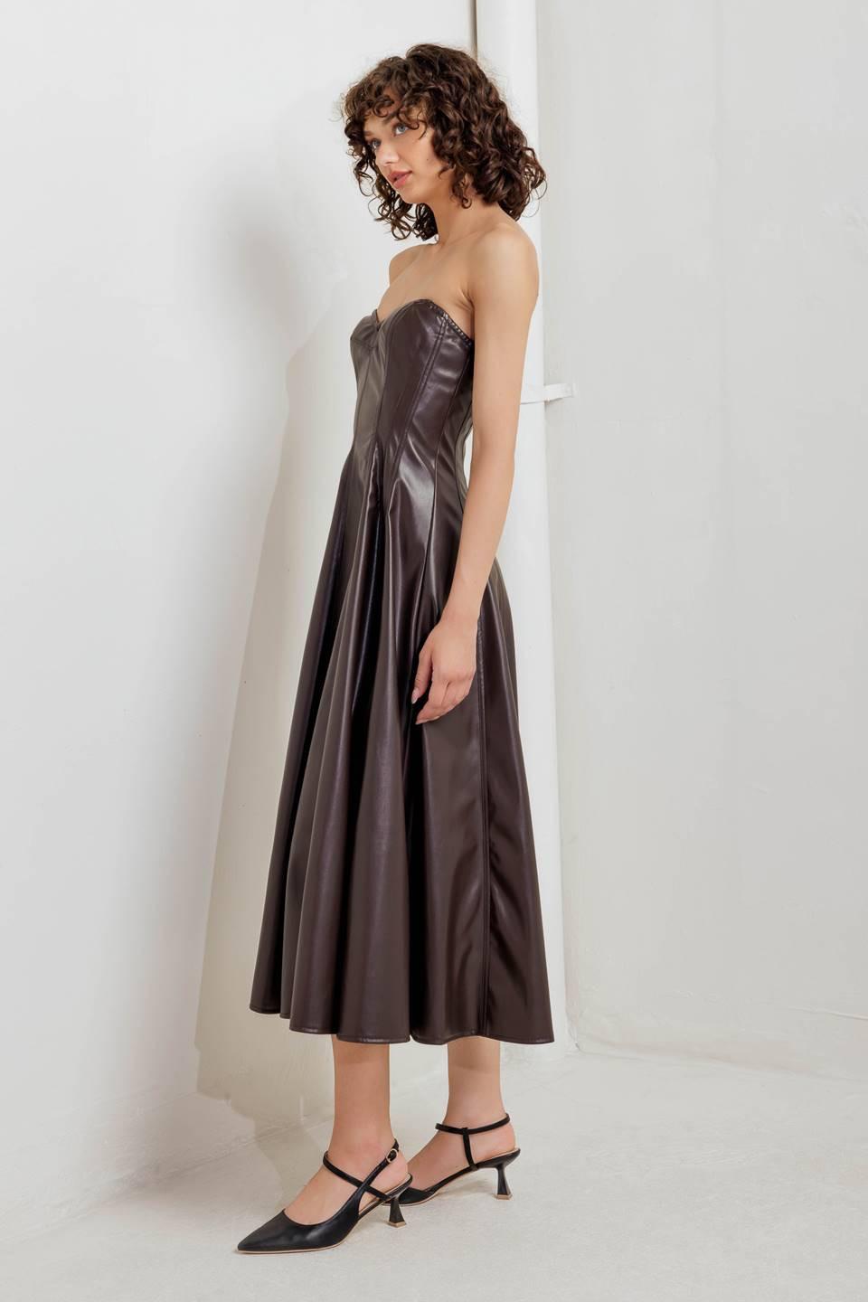 ESPRESSO DIVA FAUX LEATHER MIDI DRESS - Glamourous Grace