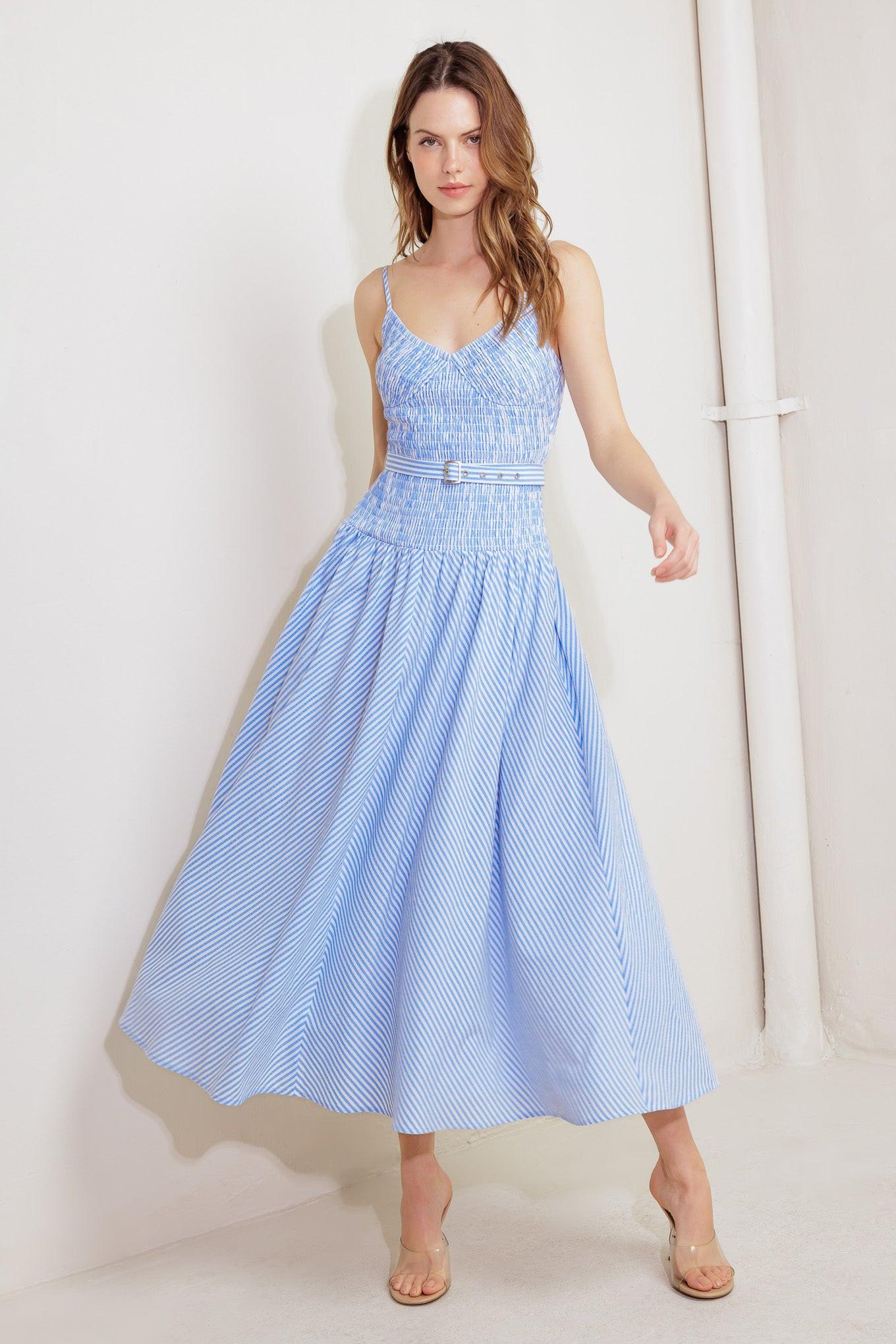 CITY BREEZE WOVEN MIDI DRESS - Glamourous Grace