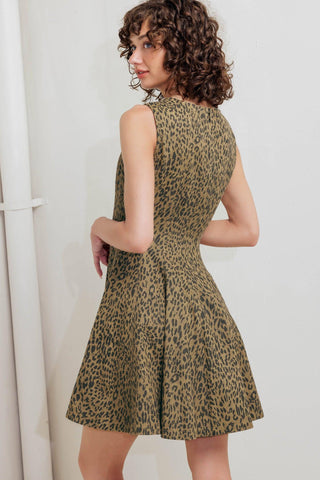 LEO LOVER WOVEN MINI DRESS - Glamourous Grace