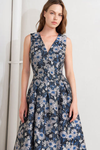 LUX BLOOMING WOVEN JACQUARD MIDI DRESS - Glamourous Grace