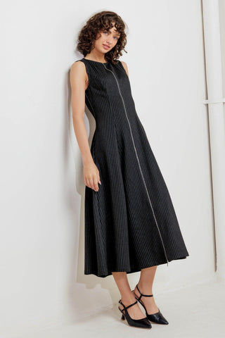 URBAN FRAME WOVEN MIDI DRESS - Glamourous Grace