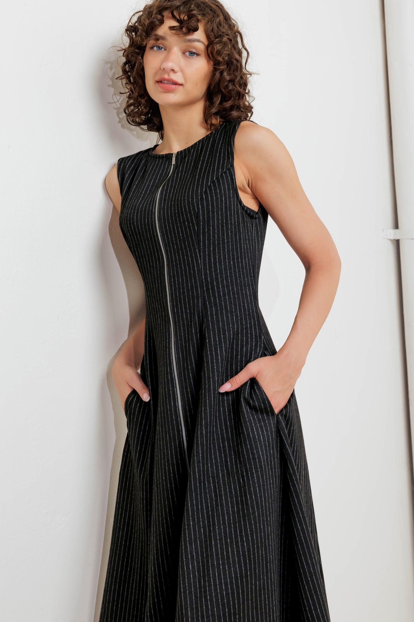 URBAN FRAME WOVEN MIDI DRESS - Glamourous Grace