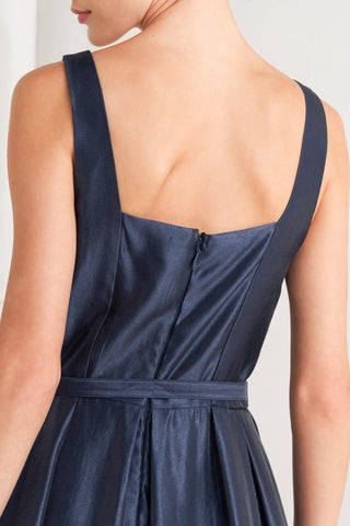 FEMME SILHOUETTE WOVEN MIDI DRESS - Glamourous Grace