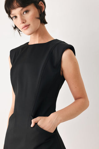 THE MODERN ICON WOVEN SHIFT DRESS - Glamourous Grace