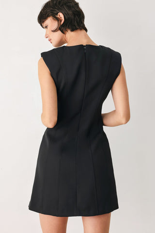 THE MODERN ICON WOVEN SHIFT DRESS - Glamourous Grace