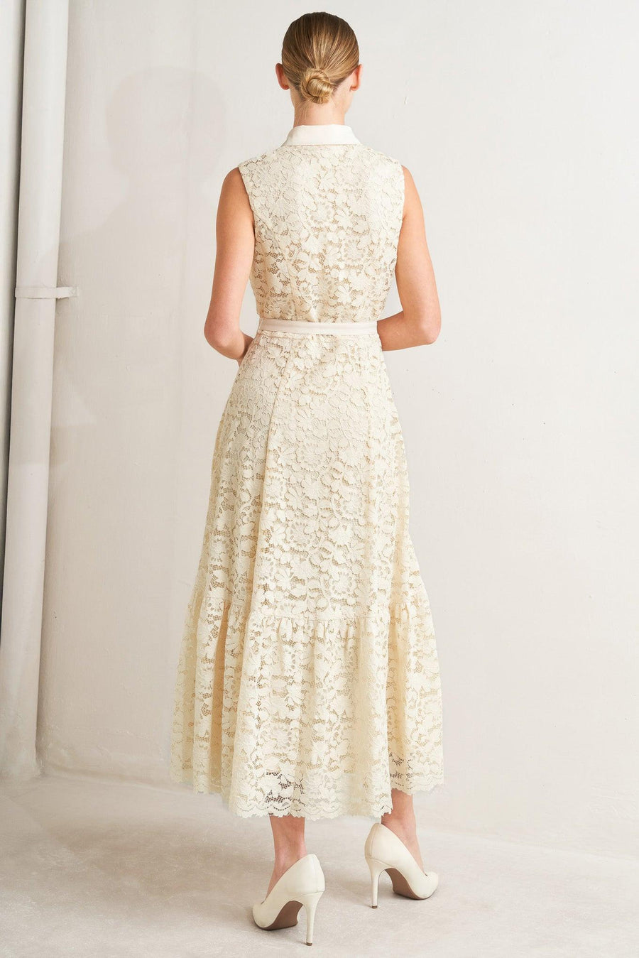 PURELY ROMANTIC WOVEN LACE MIDI DRESS - Glamourous Grace