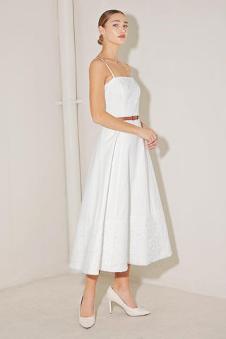 DELICATE ICON WOVEN MIDI DRESS - Glamourous Grace