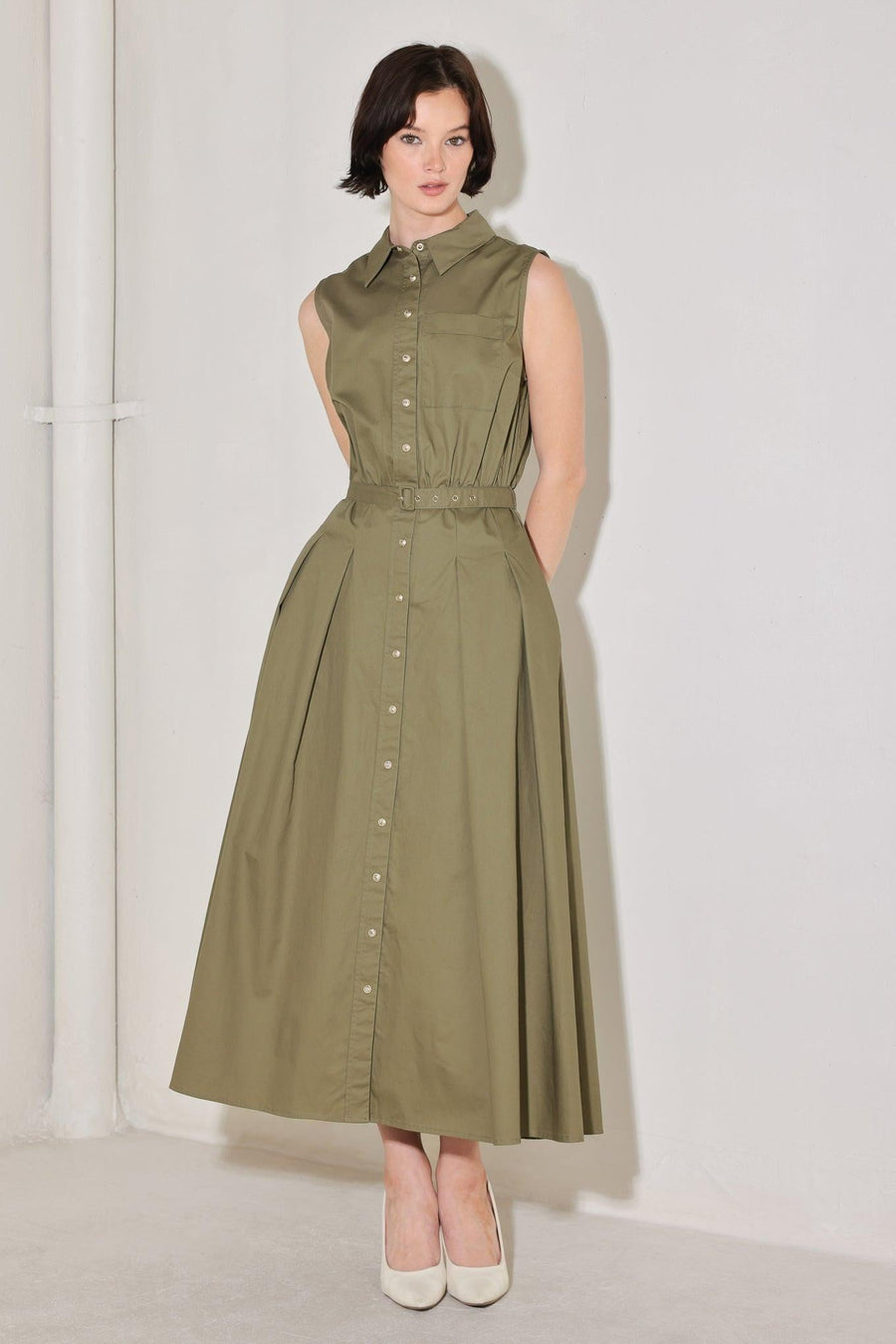 SIMPLY UNSTOPPABLE WOVEN MIDI DRESS - Glamourous Grace