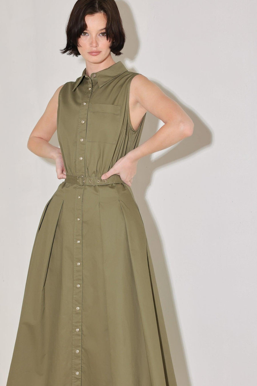 SIMPLY UNSTOPPABLE WOVEN MIDI DRESS - Glamourous Grace