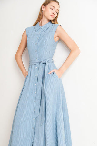 CAFE AU LAIT WOVEN MIDI DRESS - Glamourous Grace