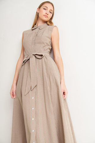 CAFE AU LAIT WOVEN MIDI DRESS - Glamourous Grace