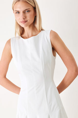 REFINED BEAUTY WOVEN MIDI DRESS - Glamourous Grace