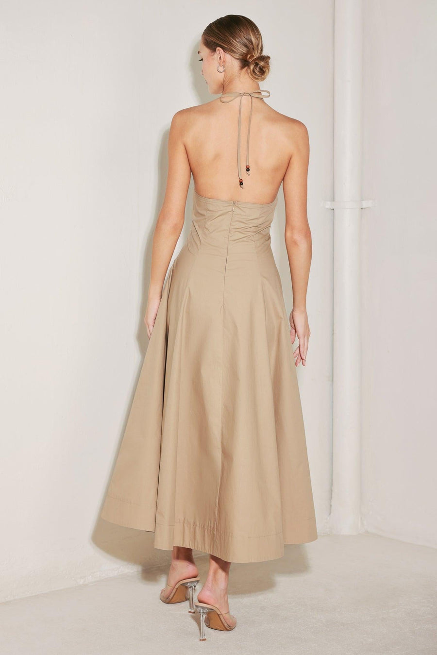 RESORT MAIN CHARACTER WOVEN MIDI DRESS - Glamourous Grace