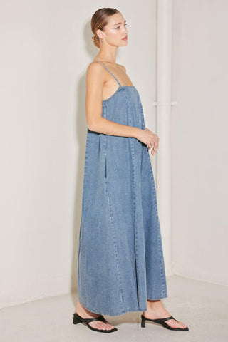 INDIGO WEEKEND THEORY DENIM MIDI DRESS - Glamourous Grace