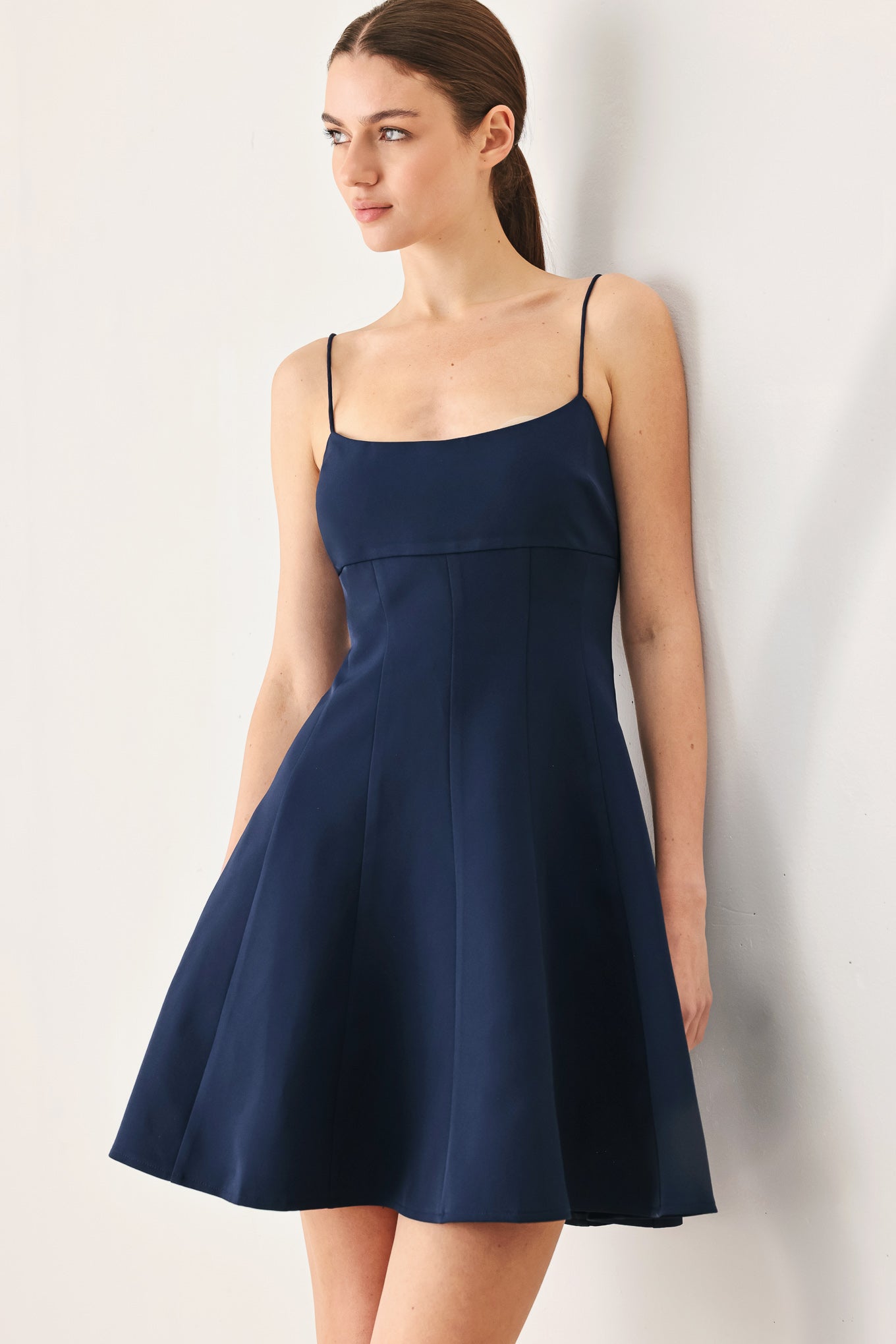 FRESH LINE WOVEN CAMI DRESS - Glamourous Grace
