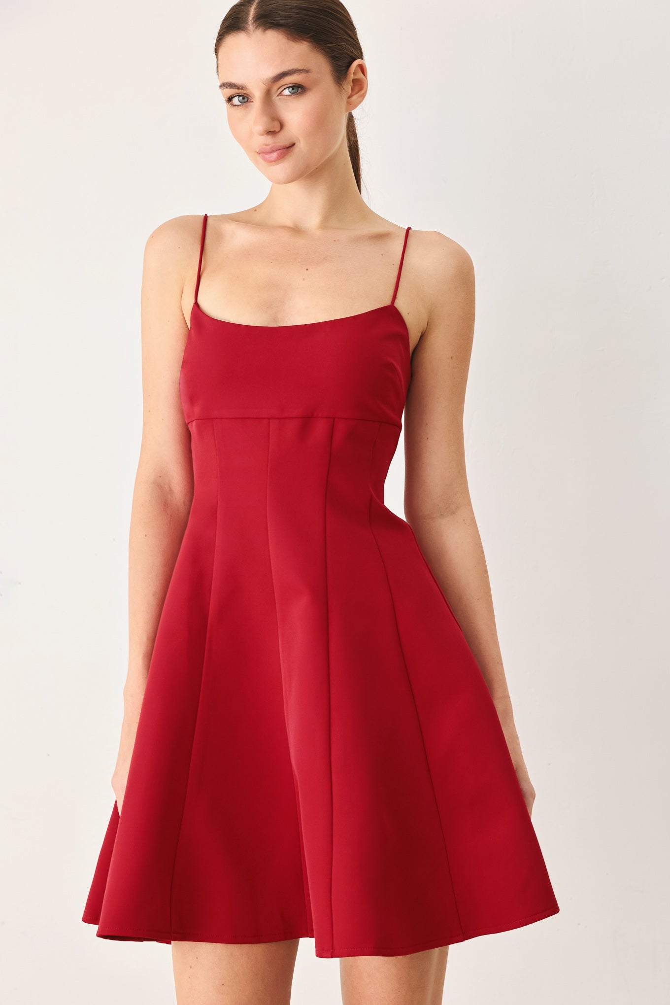FRESH LINE WOVEN CAMI DRESS - Glamourous Grace