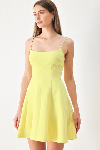 FRESH LINE WOVEN CAMI DRESS - Glamourous Grace