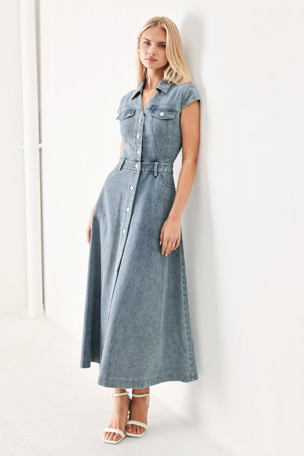 CLASSIC FLOW DENIM MIDI DRESS - Glamourous Grace