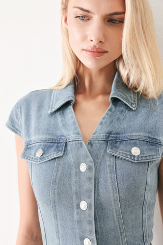 CLASSIC FLOW DENIM MIDI DRESS - Glamourous Grace
