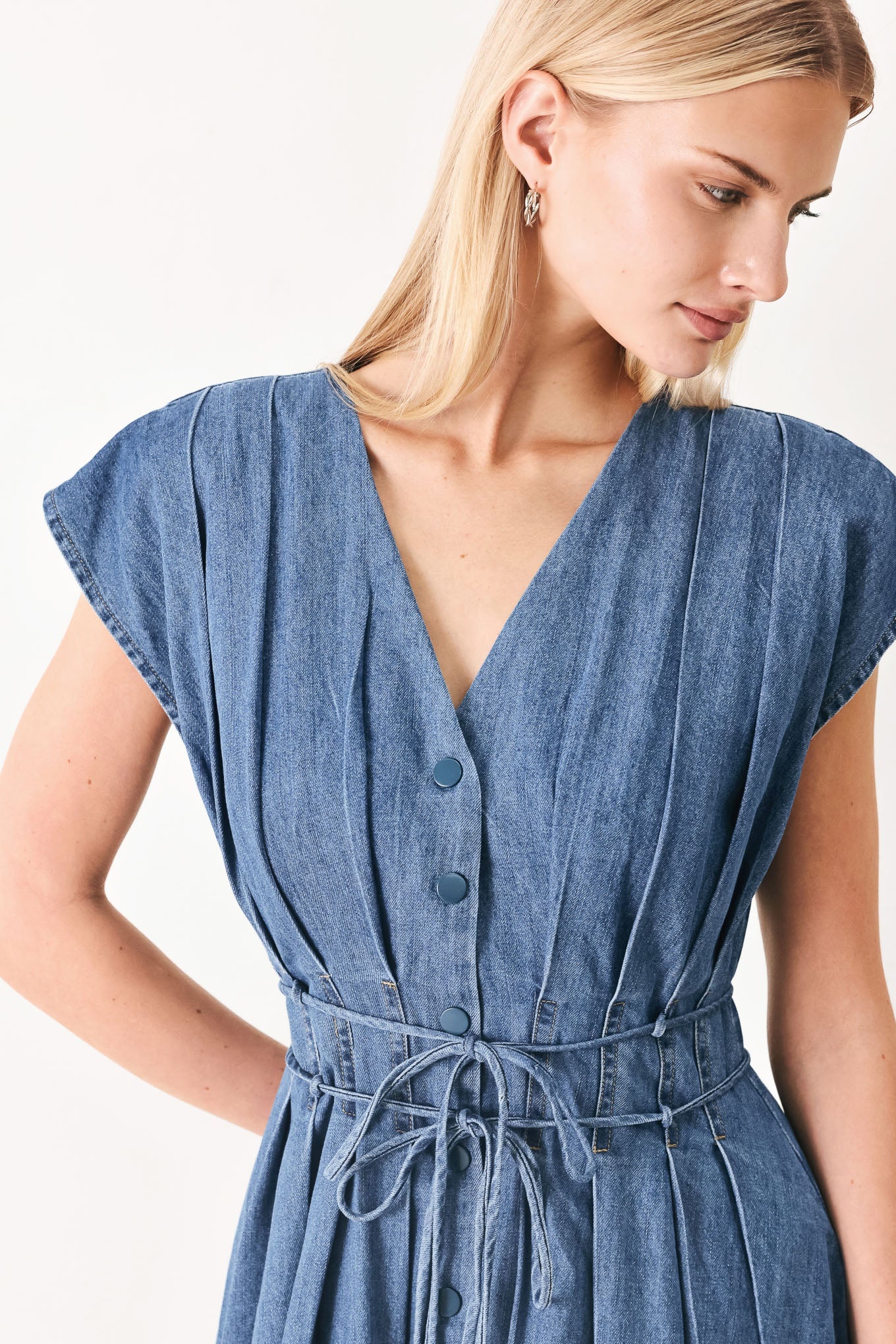 MIDNIGHT FLOW DENIM MIDI DRESS - Glamourous Grace