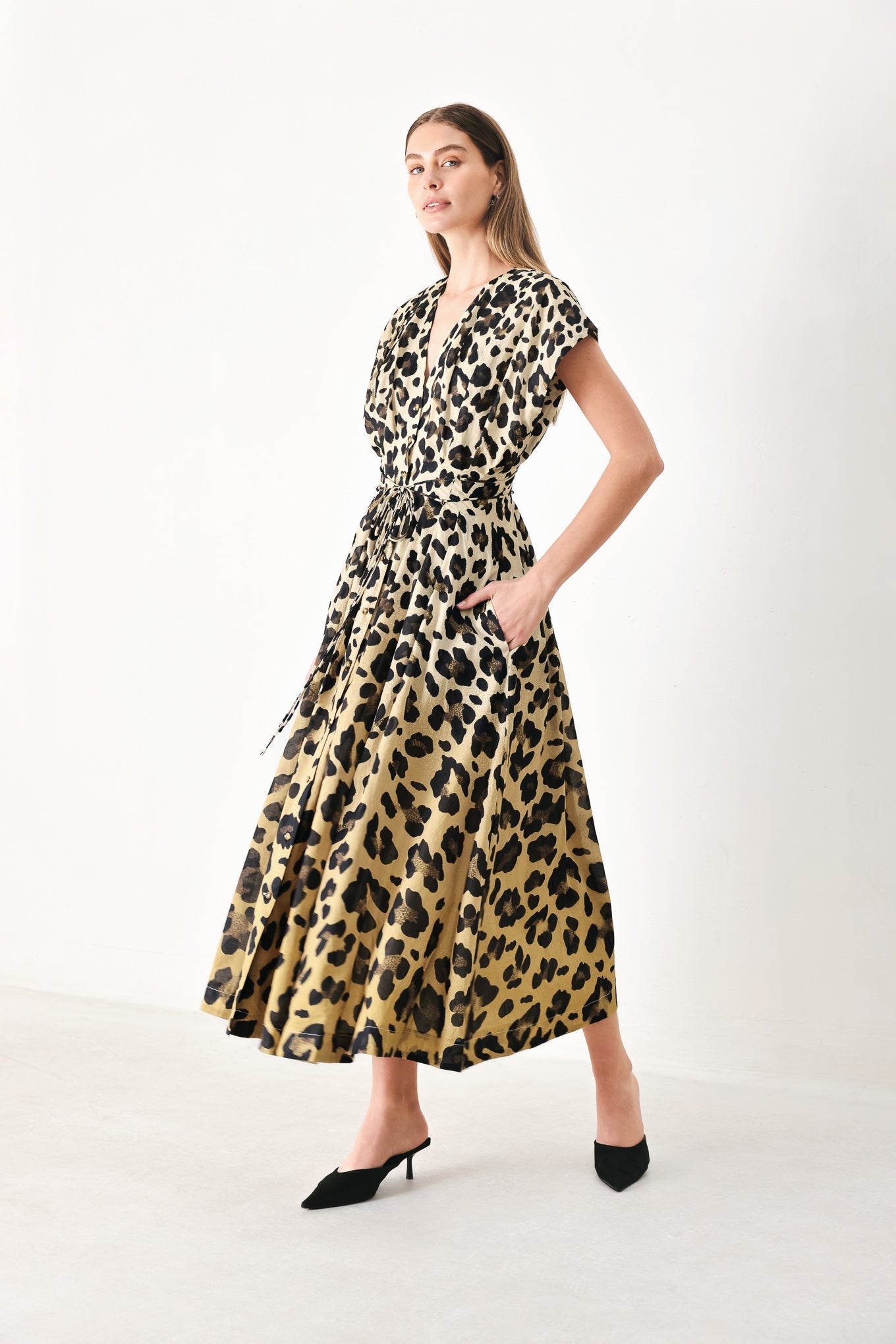 WILD MUSE WOVEN MIDI DRESS - Glamourous Grace