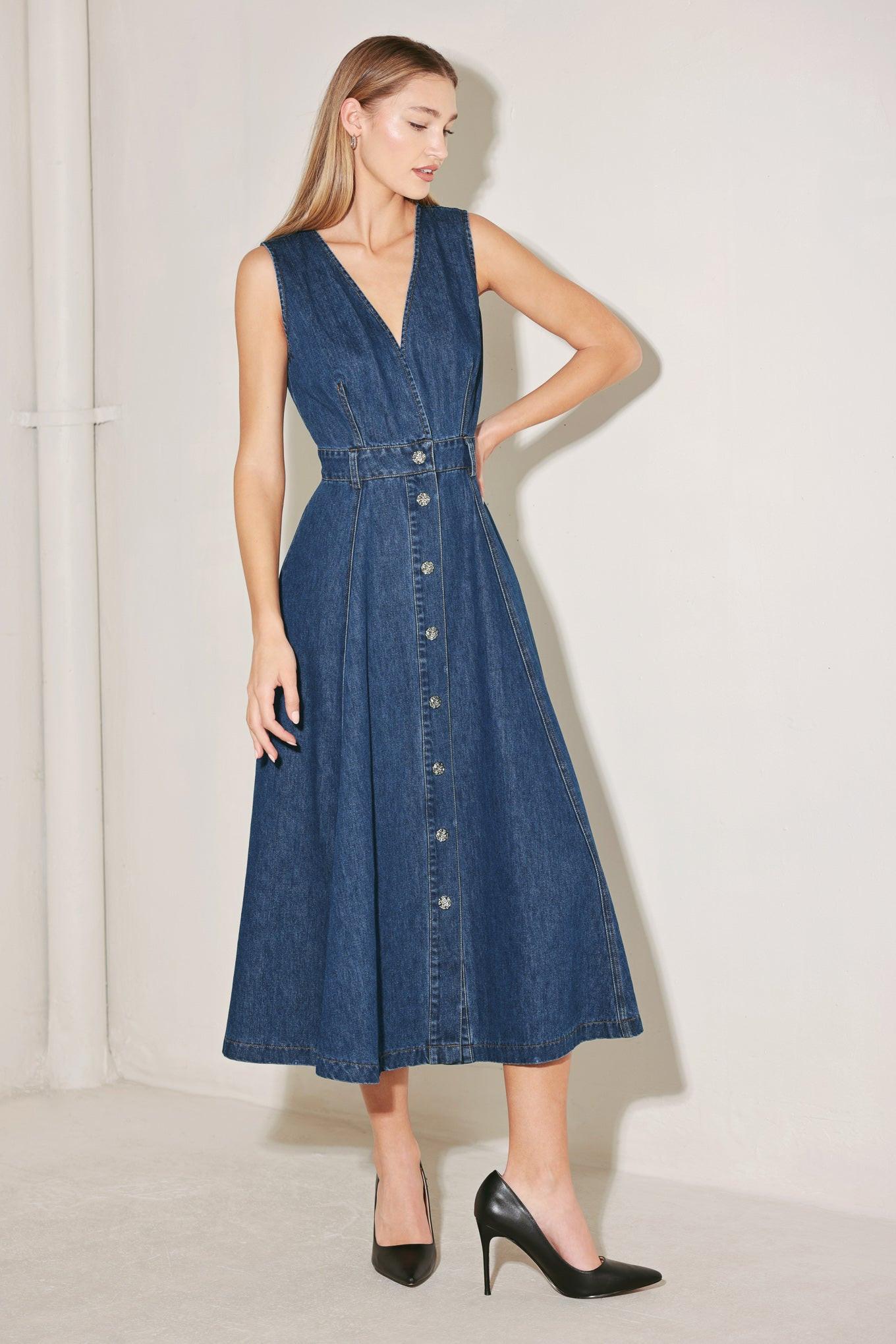 PARIS IN  DENIM MIDI DRESS - Glamourous Grace