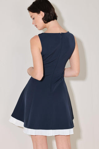 SWEET ESCAPE WOVEN MINI DRESS - Glamourous Grace