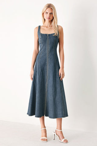 SHAPE OF BLUE DENIM MIDI DRESS - Glamourous Grace