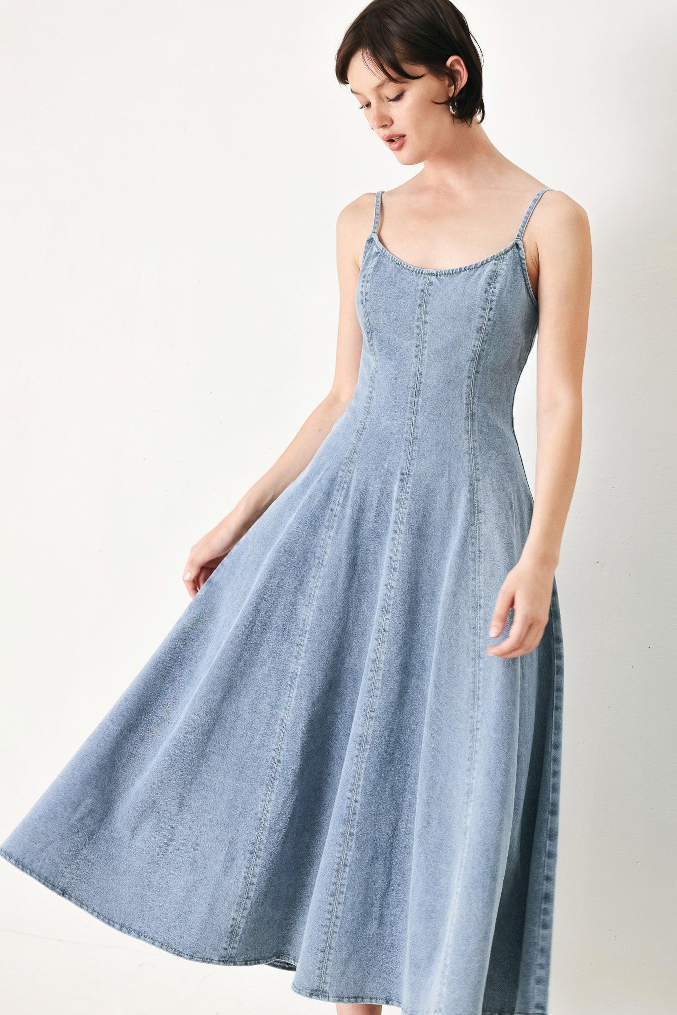 CLOUD NINETTE DENIM MIDI DRESS - Glamourous Grace