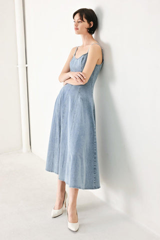 CLOUD NINETTE DENIM MIDI DRESS - Glamourous Grace