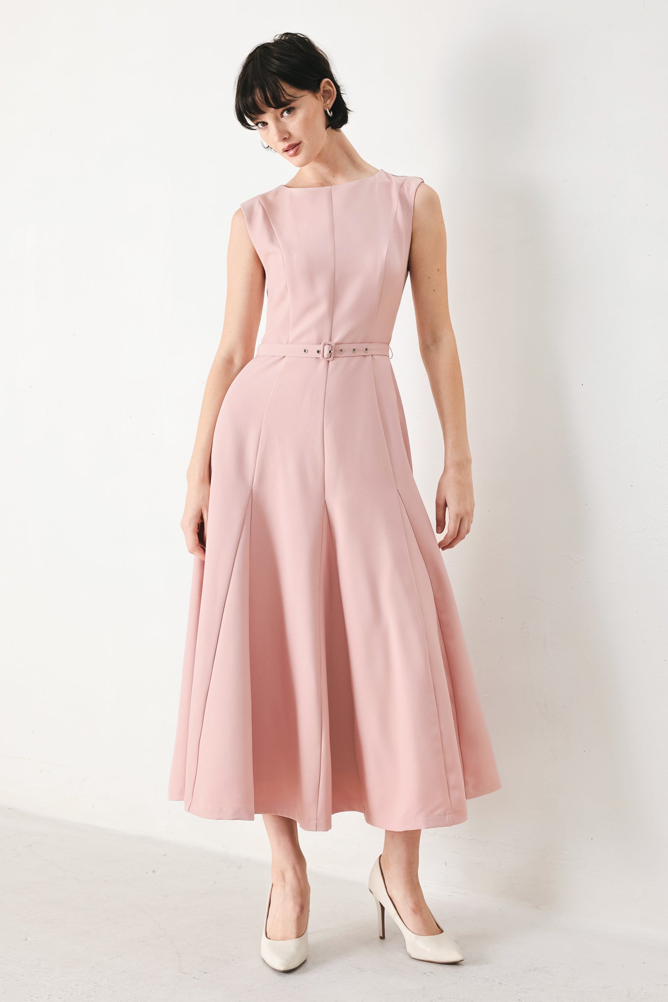 CALM AFTERGLOW BLUSH WOVEN MIDI DRESS - Glamourous Grace