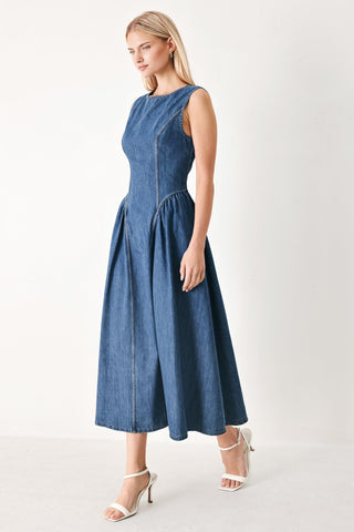 CONTEMPORARY GRACE DENIM MIDI DRESS - Glamourous Grace