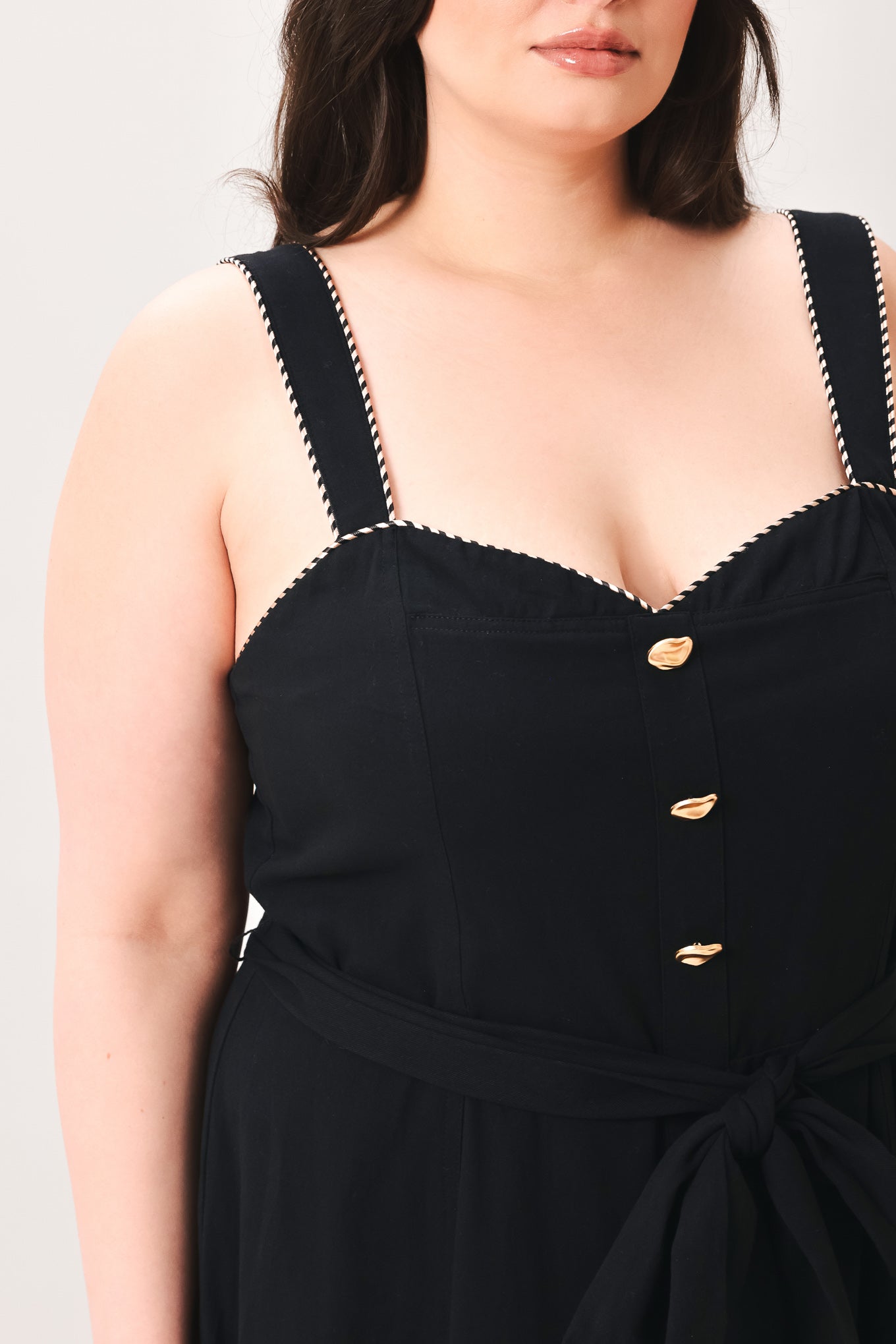 LOVELY NOIR WOVEN MIDI DRESS - Glamourous Grace
