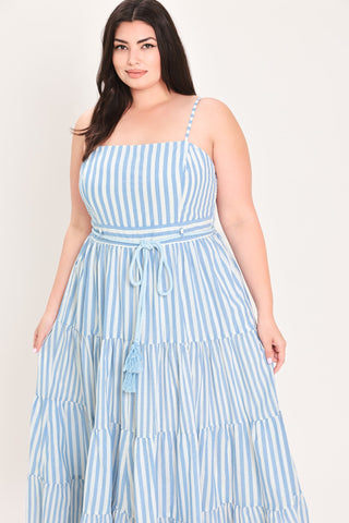 ROSY BREEZE WOVEN ANKLE DRESS - Glamourous Grace